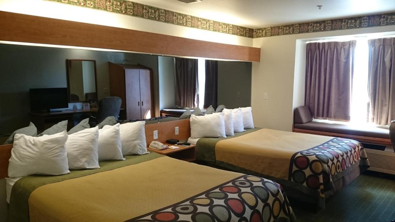 Super 8 By Wyndham Pride Midvale/Midvalley/Salt Lake City Стая снимка